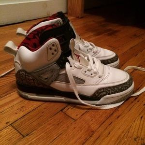 Jordan Size 4Y